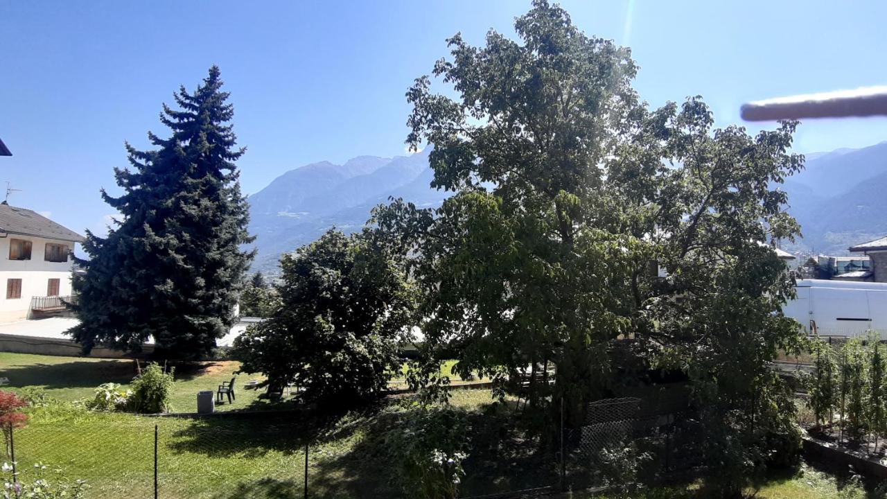 Appartements Le-Z-Aravi-Orazio Aosta Kültér fotó